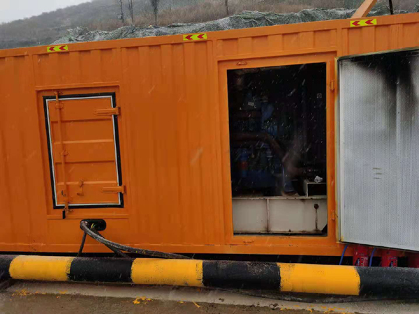 霍山出租发电机-船用柴油发电机的工作原理是怎么样的？